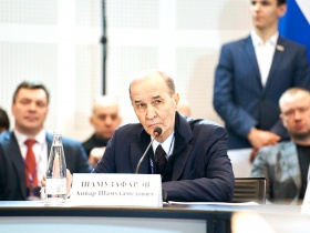 Анвар Шамузафаров принял участие в работе круглого стола Госдумы «Практика комплексного развития территорий»