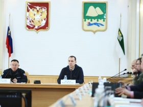 Ирек Файзуллин с целью предупреждения последствий паводка с рабочим визитом посетил Тюменскую и Курганскую области