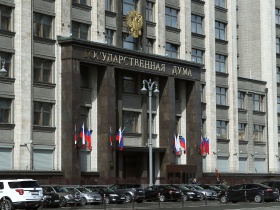 Комитет Госдумы одобрил поправку о сокращении срока гарантии на квартиры от застройщика с пяти до трёх лет