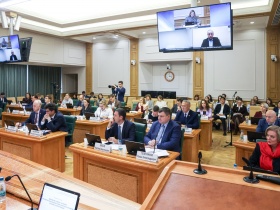 В Совете Федерации прошли парламентские слушания, посвящённые механизму комплексного развития территорий