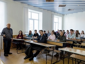 Председатель Правления омской СРО Юзеф Мосенкис выступил в вузах с открытой лекцией по проблемам строительства на вечномёрзлых грунтах