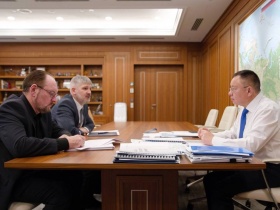 В ходе рабочей встречи Ирека Файзуллина и Игоря Манылова были обсуждены вопросы повышения качества государственной и негосударственной экспертиз