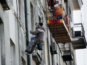 Минстрой России в новой рубрике разъясняет, что меняется в правилах капремонта МКД