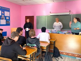 Приморская СРО организовала целевую встречу работодателей со студентами выпускных групп профильного колледжа