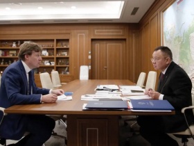 Ирек Файзуллин и Антон Глушков обсудили ряд вопросов по развитию строительной отрасли, в том числе внедрение цифровых технологий