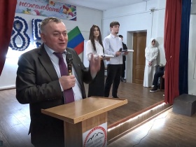 Как руководство дагестанской СРО поздравляло с 85-летием колледж, готовящий для отрасли профильных специалистов