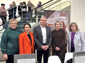 Руководитель мордовской СРО пригласила школьников строить будущее в рамках масштабного университетского форума