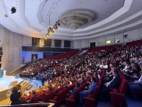 Ирек Файзуллин высоко оценил деятельность «Единого заказчика», который отметил свой первый юбилей