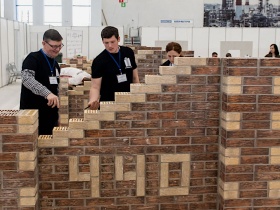 Тюменская СРО творчески провела региональный этап конкурса строительного мастерства в юбилейный для столицы региона год