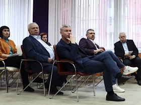 Липецкие СРО и Союз строителей собрали застройщиков и представителей профсообщества на круглый стол по цифровизации