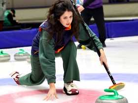 В Спартакиаде строителей, проводимой при поддержке челябинской СРО, впервые разыграны медали в кёрлинге