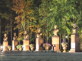 Марат Хуснуллин: Более 1,4 тысячи памятников и мемориальных комплексов обновили в России с 2019 года