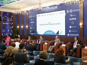 Восполнение дефицита кадров в стройке обсудили на сессии ПМЭФ-2026 с участием президента НОСТРОЙ Антона Глушкова