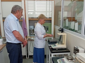 Делегация ставропольской СРО побывала с деловым визитом на производстве отечественных красок и штукатурок