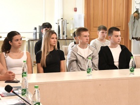 Мордовская СРО организовала ярмарку вакансий для будущих строителей на базе республиканской Торгово-промышленной палаты