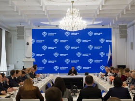 Какие вопросы рассмотрели участники еженедельного оперативного совещания в Минстрое России 