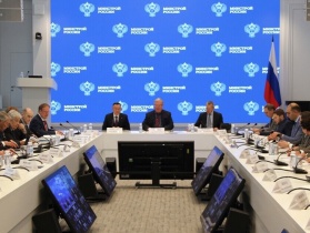 Анвар Шамузафаров поделился опытом формирования экономически обоснованных тарифов в сфере ЖКХ на совместном заседании в Минстрое России 