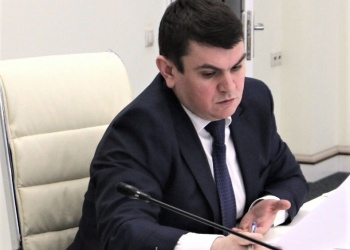 Юрий Гордеев обсудил с руководителями регионов России исполнение контрактных работ 2021 года