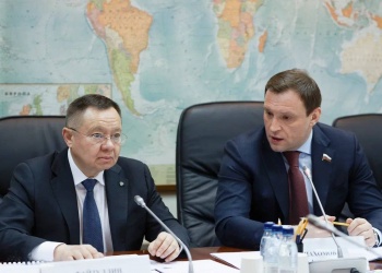 Ирек Файзуллин принял участие в совещании комитета Госдумы по строительству и ЖКХ            