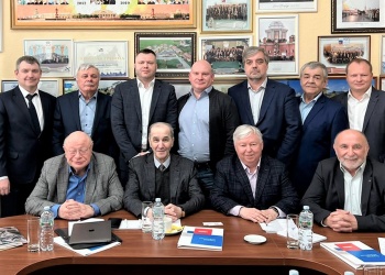 Анвар Шамузафаров провёл рабочие совещания с руководителями проектных и изыскательских СРО Северо-Запада и Санкт-Петербурга