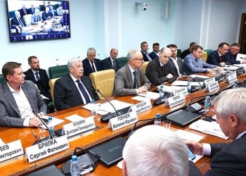 Три взгляда на строительное саморегулирование. В Совфеде обсудили ключевой законопроект об ужесточении ответственности СРО