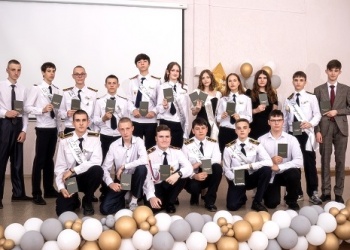 В Курской области первые выпускники строительных классов, открытых под эгидой СРО, получили свидетельства о профессии