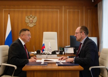 Ирек Файзуллин и Игорь Манылов обсудили результаты работы Главгосэкспертизы и экспертных организаций нашей страны