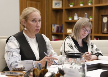 В Минстрое России обсудили завершение строительства объектов здравоохранения в регионах 