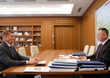 Ирек Файзуллин и Андрей Шевченко обсудили актуальные вопросы жилищного строительства и меры поддержки стройотрасли
