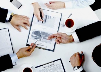 Юристы астраханской СРО провели мониторинг контрактов и выявили основные проблемы, с которыми могут столкнуться подрядчики