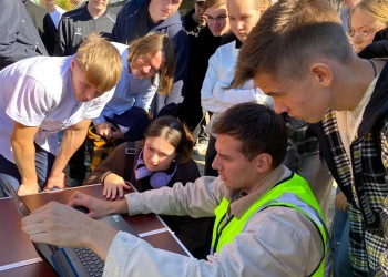 Дальневосточная СРО продолжает проводить экскурсии для школьников профильных классов на предприятия отрасли