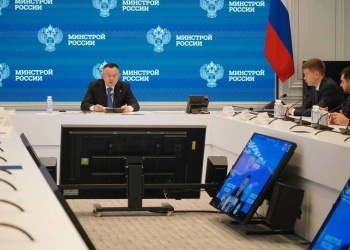 Ирек Файзуллин принял участие в заседании комитета Государственной Думы по строительству и ЖКХ