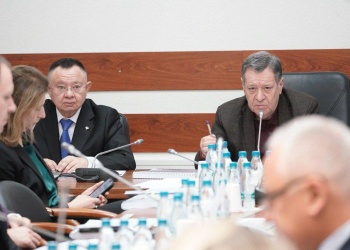 Ирек Файзуллин в Госдуме представил ключевые мероприятия по линии Минстроя в рамках проекта федерального бюджета на 2026-2028 годы