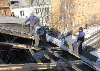 Новосибирская СРО избежала ответственности за просрочку подрядчика, но только потому, что случилась она в период моратория