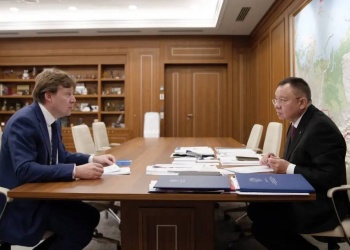 Ирек Файзуллин и Антон Глушков обсудили ряд вопросов по развитию строительной отрасли, в том числе внедрение цифровых технологий