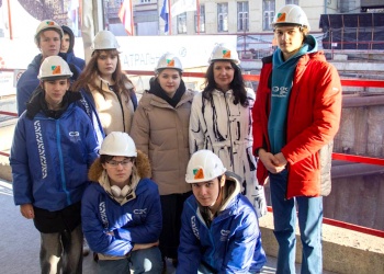По инициативе самарской СРО представители Молодёжного совета и студенты профильного колледжа увидели завершение проходки