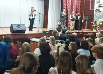 Как глава СРО Вологодчины поздравляла преподавателей и студентов профильного колледжа с очередной годовщиной его основания