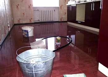 Залитая подрядчиком квартира в ходе капремонта МКД обернулась для столичной СРО солидарной ответственностью