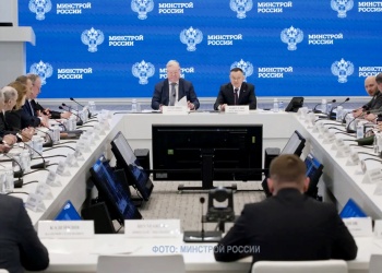 Анвар Шамузафаров принял участие в заседании Общественного совета при Минстрое России