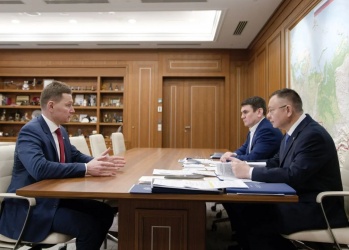 В Минстрое России обсудили реализацию объектов транспортной инфраструктуры в рамках реализации нацпроекта и госпрограммы