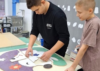 Курская СРО успешно продолжает раннюю профориентацию школьников в специализированных строительных классах