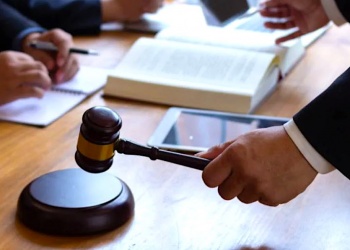 Подрядчику и его амурской СРО, несмотря на доводы, пришлось понести субсидиарную ответственность за срыв сроков исполнения работ 