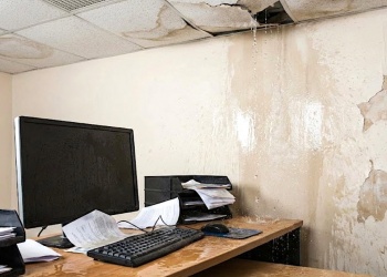 Ивановская СРО, снизив сумму иска, не смогла избежать солидарной ответственности за подрядчика, дважды залившего офис