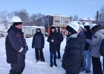 Хабаровская СРО организовала для учеников профильного класса экскурсию по действующей стройплощадке