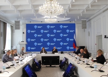 Анвар Шамузафаров провел заседание Ассамблеи региональных общественных советов в сферах строительства и ЖКХ