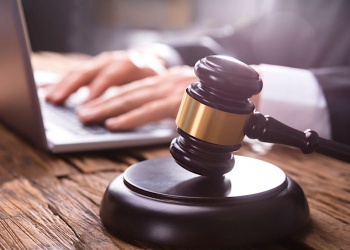 Самарской СРО, несмотря на все её доводы, пришлось понести субсидиарную ответственность за подрядчика, бросившего объекты