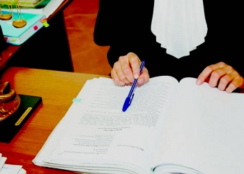 Фемида последовательно опровергла доводы столичного Фонда капремонта, выдвинувшего требование к ульяновской СРО