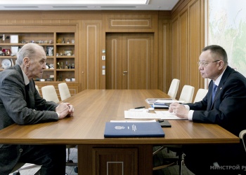 Министр строительства и ЖКХ РФ Ирек Файзуллин провел рабочую встречу с президентом НОПРИЗ Анваром Шамузафаровым