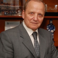 Опекунов Виктор Семенович